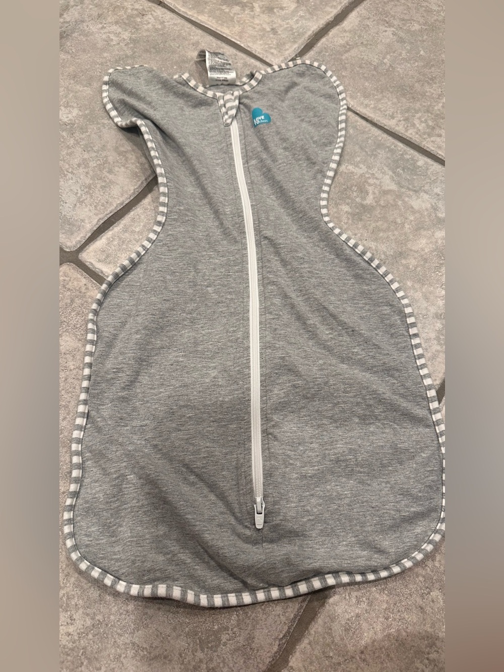 Grey Love to dream Baby Swaddle Sack small 1.0TOG